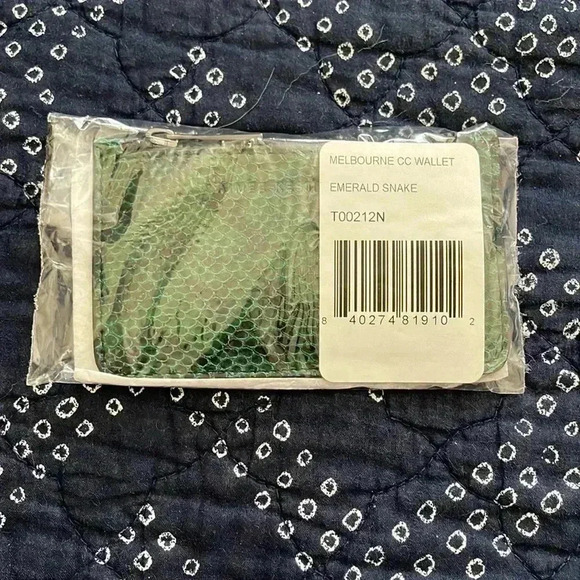 Aimee Kestenberg Melbourne Genuine Leather Wallet in Emerald Snake - Picture 7 of 7